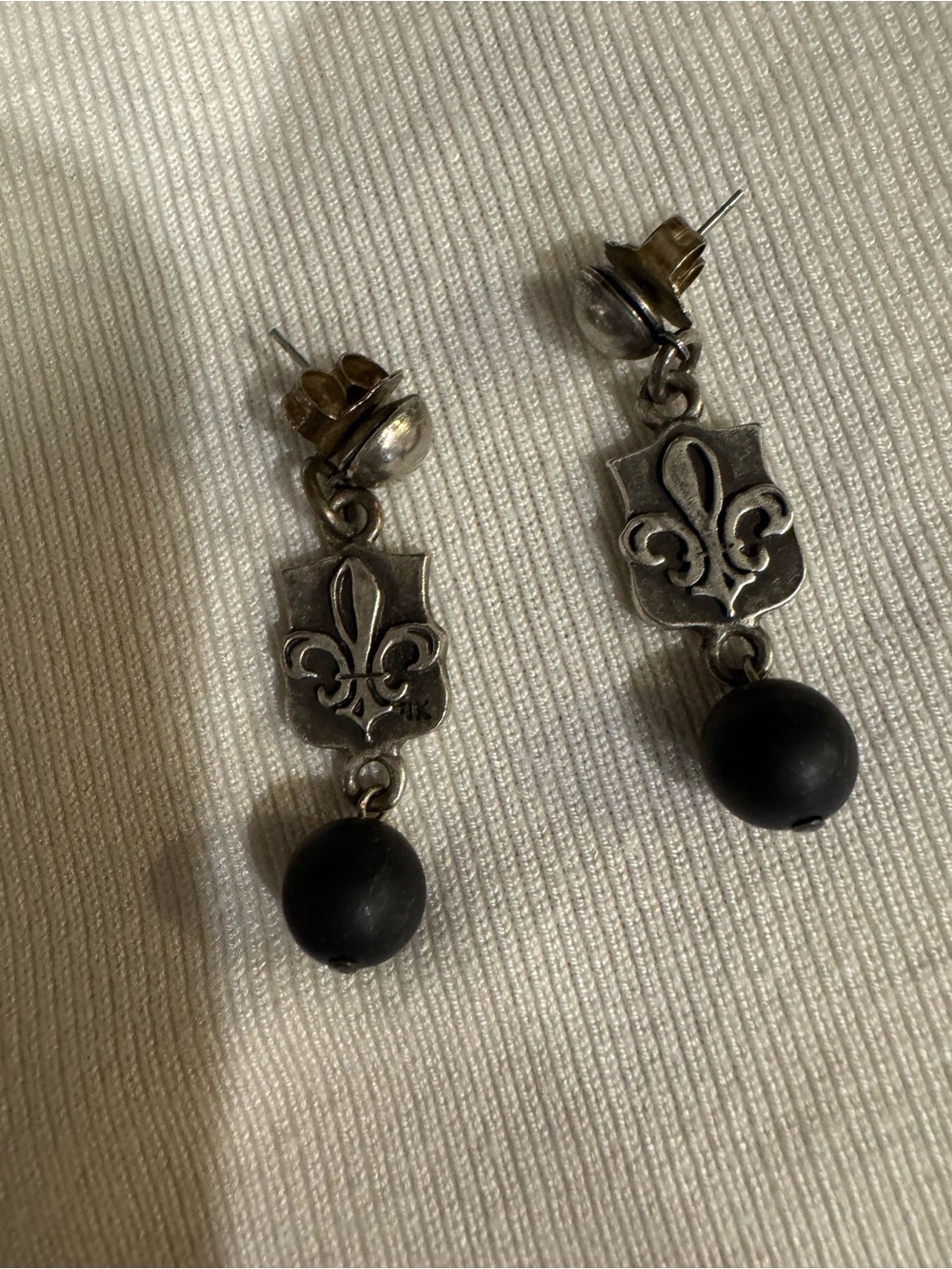French Kande Black and Silver Fleur de Lis Drop Earrings - Picture 2 of 3